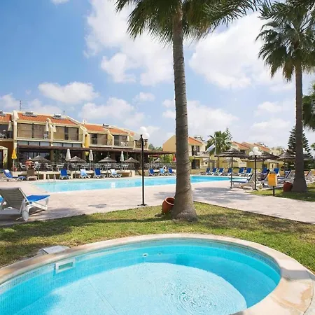 Lovely 1-bedroom Holiday With Balcony All Yours Apartament *